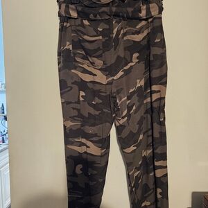 Rewash Camouflage Joggers in Olive and Brown